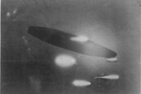 Photographie au tlescope d'Adamski, le 5 Mars 1951